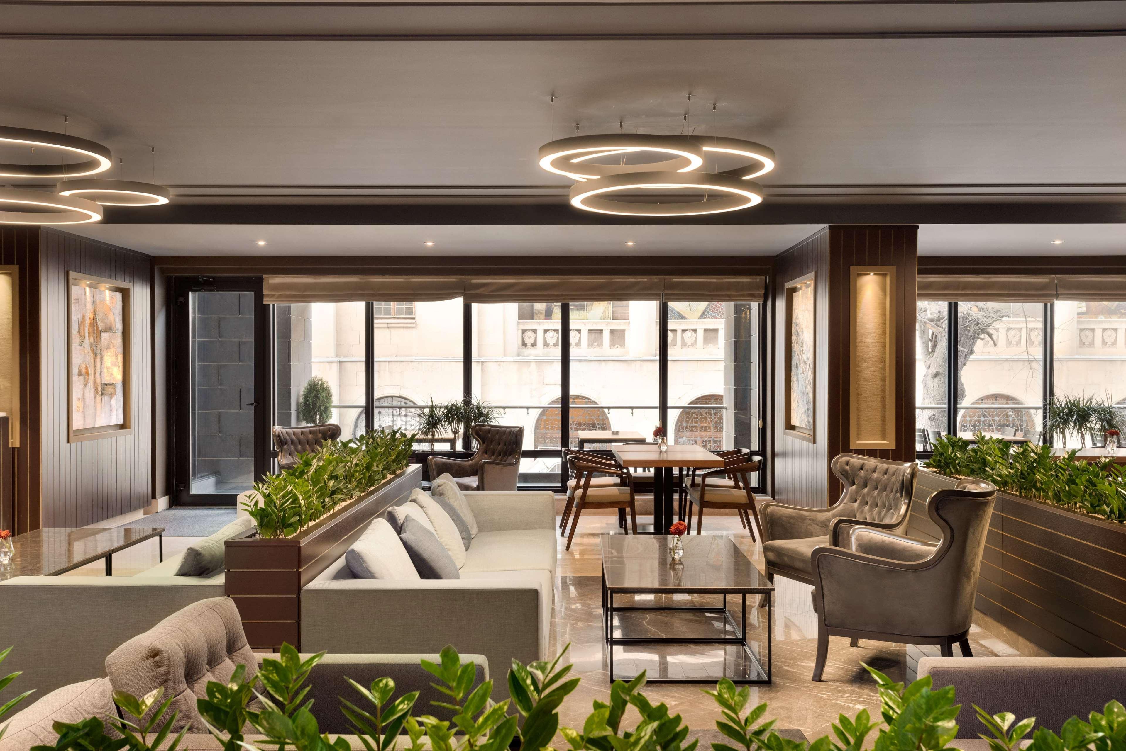 Wyndham Grand Hotel