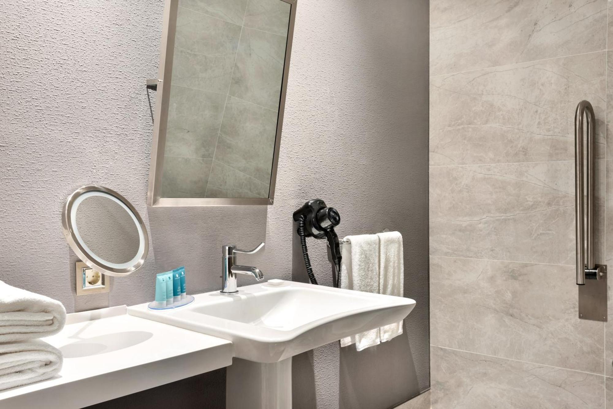 Wyndham Grand 5*